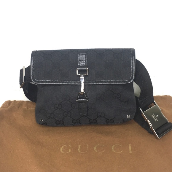 gucci chain bum bag
